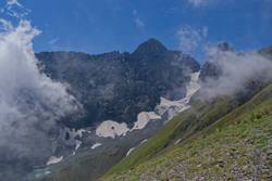 Gletscherreste - Chaukhi/Tschauchebi (3.842 m)