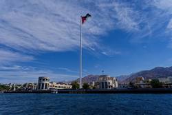 Der höchste Fahnenmast Jordaniens (130 m) - Akaba